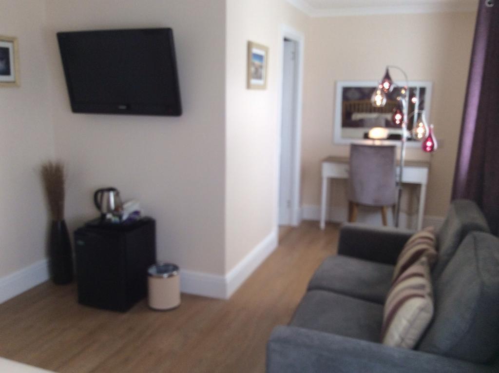 Woodside Guest House Stornoway  Buitenkant foto
